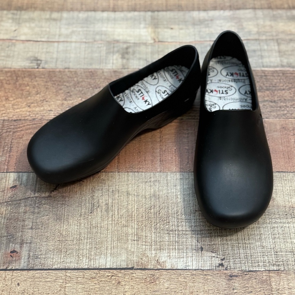Sticky Work Shoes for Women - Waterproof Non-Slip Size 8 - Picture 3 of 7